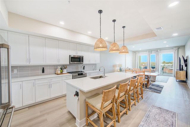 400 150TH AVENUE 504, Madeira Beach, FL 33708