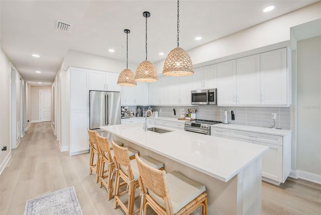 400 150TH AVENUE 504, Madeira Beach, FL 33708