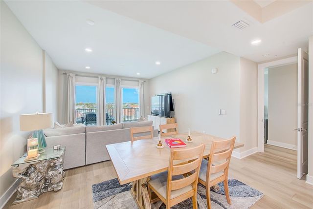 400 150TH AVENUE 504, Madeira Beach, FL 33708