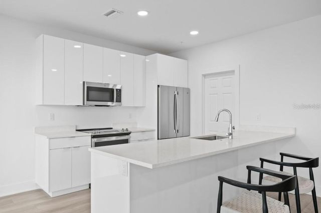 400 150TH AVENUE 504, Madeira Beach, FL 33708