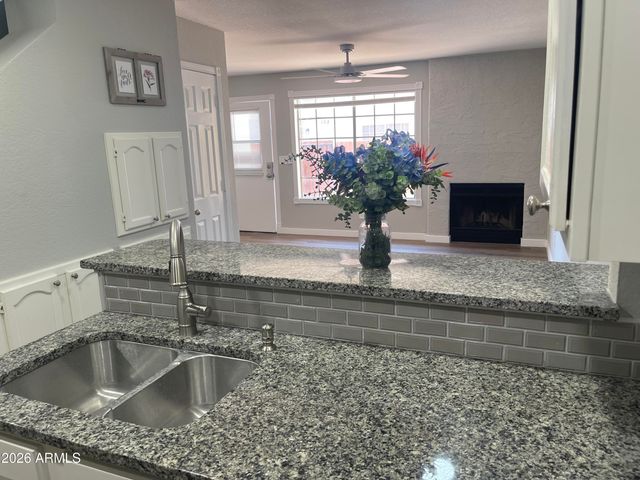 510 N ALMA SCHOOL Road 154, Mesa, AZ 85201