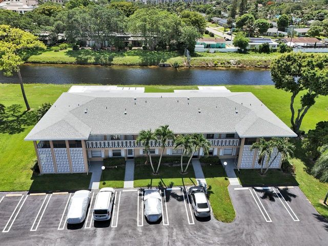 1050 Citrus Way 203, Delray Beach, FL 33445