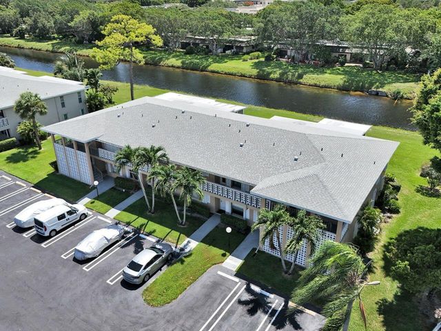 1050 Citrus Way 203, Delray Beach, FL 33445