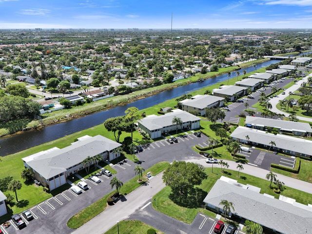 1050 Citrus Way 203, Delray Beach, FL 33445