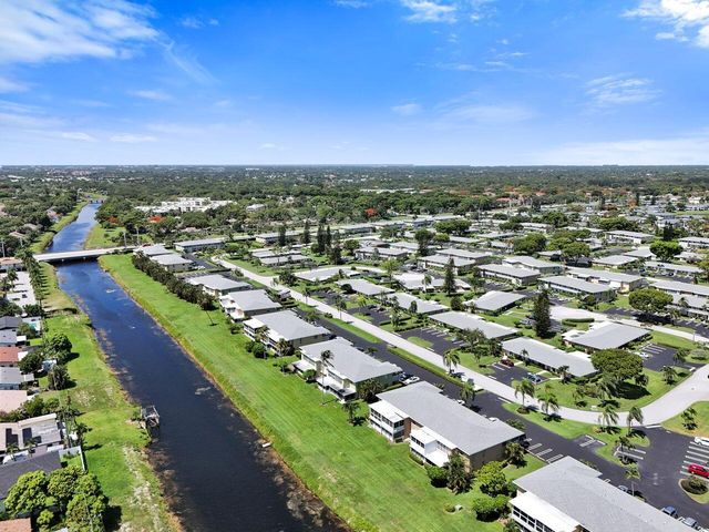 1050 Citrus Way 203, Delray Beach, FL 33445