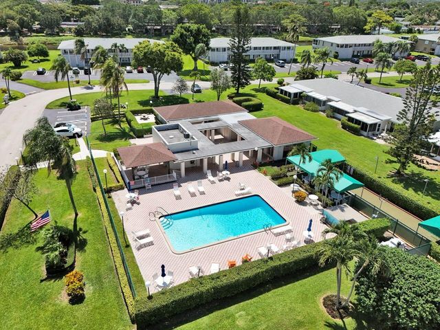 1050 Citrus Way 203, Delray Beach, FL 33445