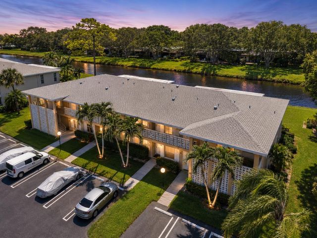 1050 Citrus Way 203, Delray Beach, FL 33445