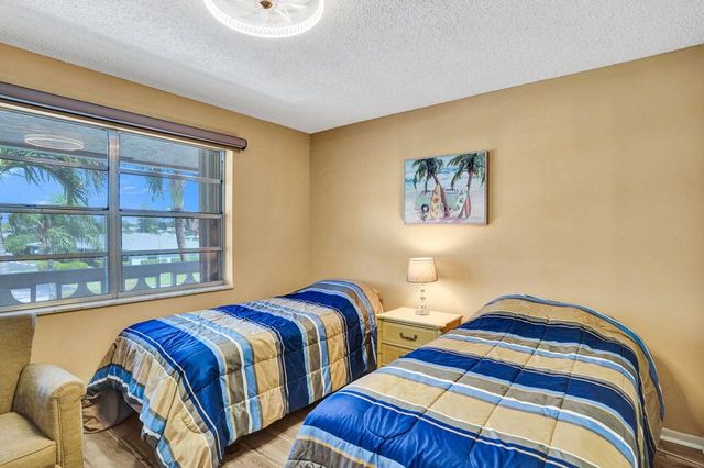 1050 Citrus Way 203, Delray Beach, FL 33445