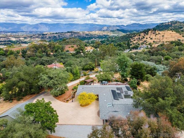 13603 Woodstock, Valley Center, CA 92082