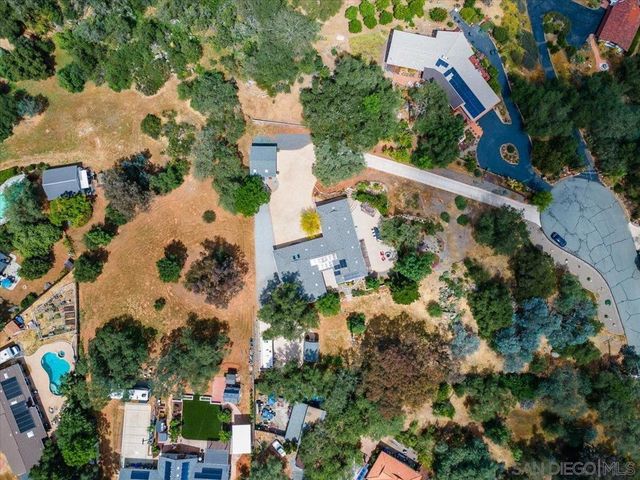 13603 Woodstock, Valley Center, CA 92082