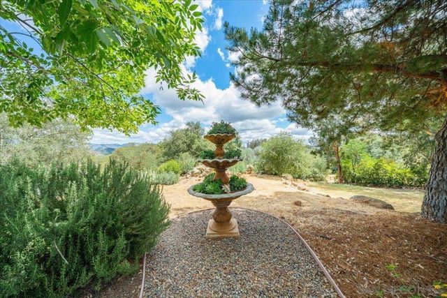 13603 Woodstock, Valley Center, CA 92082