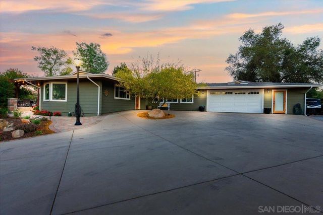 13603 Woodstock, Valley Center, CA 92082