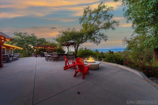 13603 Woodstock, Valley Center, CA 92082