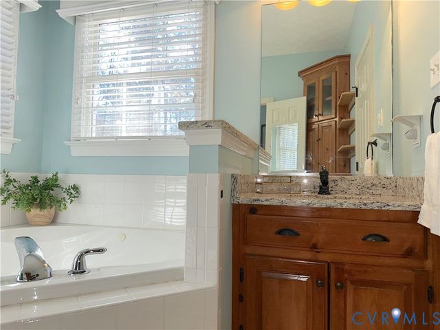 6256 Denise Lynn Ct, Mechanicsville, VA 23111