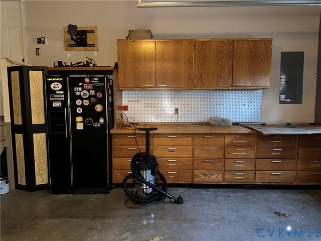 6256 Denise Lynn Ct, Mechanicsville, VA 23111