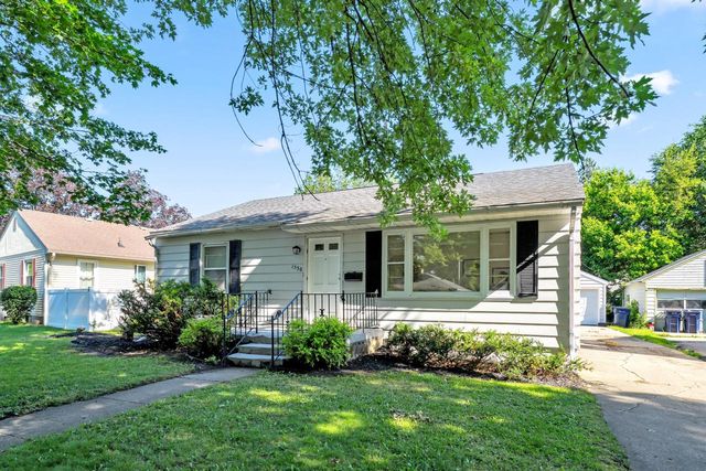 1530 Mole AVENUE, Janesville, WI 53548