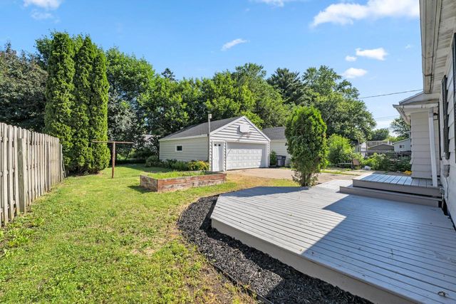 1530 Mole AVENUE, Janesville, WI 53548