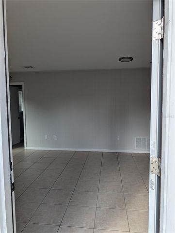 805 NW 40TH AVENUE, Gainesville, FL 32609