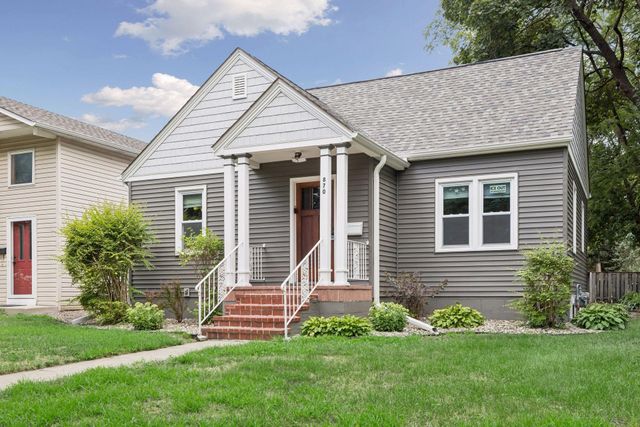 870 22nd Avenue SE, Minneapolis, MN 55414