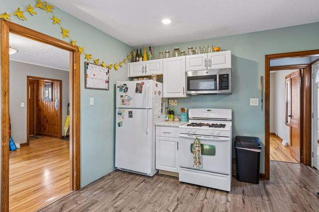870 22nd Avenue SE, Minneapolis, MN 55414