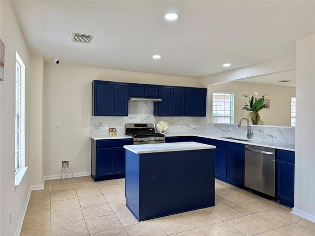 13011 Hill Canyon Lane, Houston, TX 77072