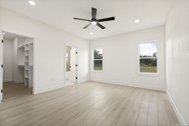 12911 Nuevo Arroyo Dr, Atascosa, TX 78002