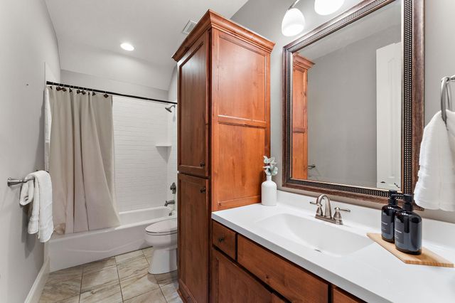 1065 Tonkawa Road, Orono, MN 55356