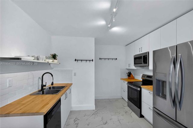 2399 SW 26th Lane, Miami, FL 33133