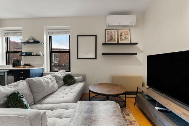 155 Cottage Street 5, Boston, MA 02128