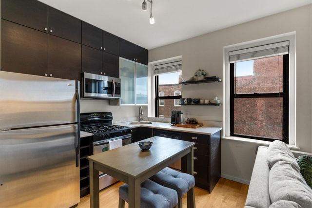155 Cottage Street 5, Boston, MA 02128