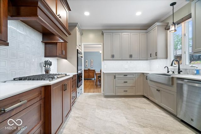 11416 E Lakeshore Drive, Carmel, IN 46033