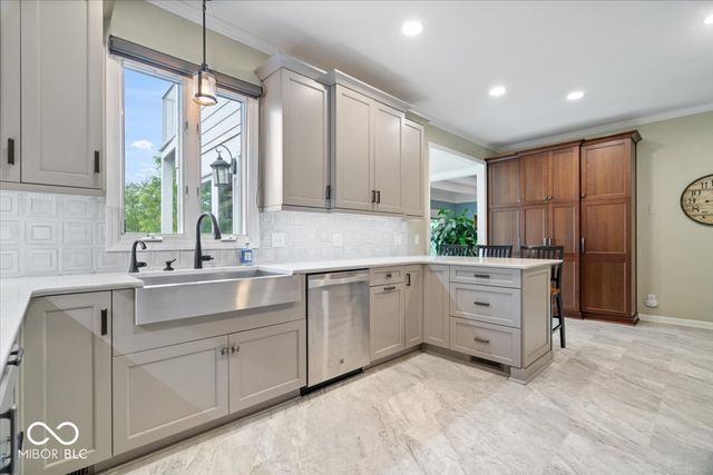 11416 E Lakeshore Drive, Carmel, IN 46033