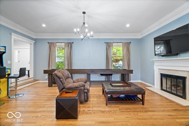 11416 E Lakeshore Drive, Carmel, IN 46033