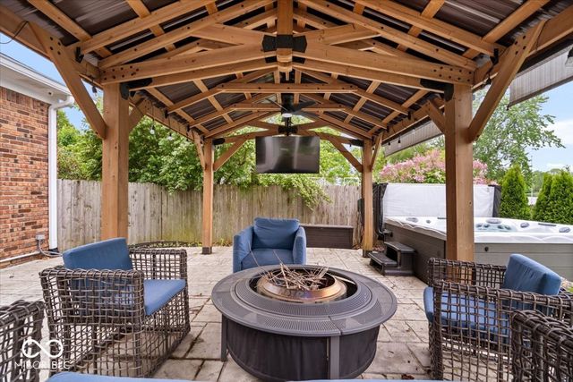 11416 E Lakeshore Drive, Carmel, IN 46033