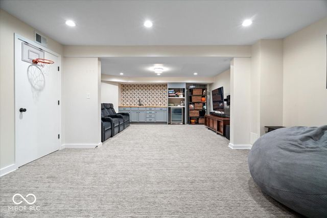 11416 E Lakeshore Drive, Carmel, IN 46033