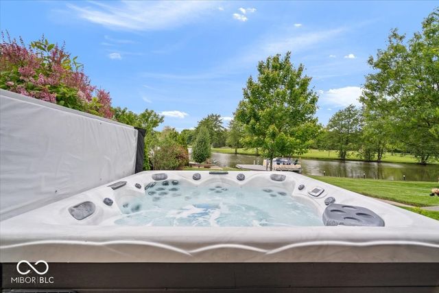 11416 E Lakeshore Drive, Carmel, IN 46033