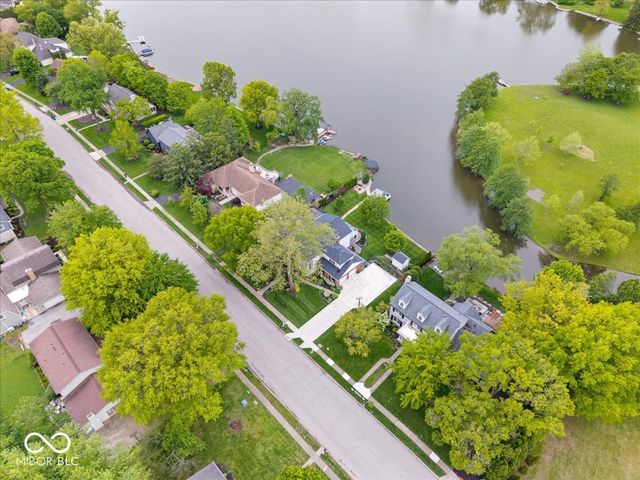 11416 E Lakeshore Drive, Carmel, IN 46033