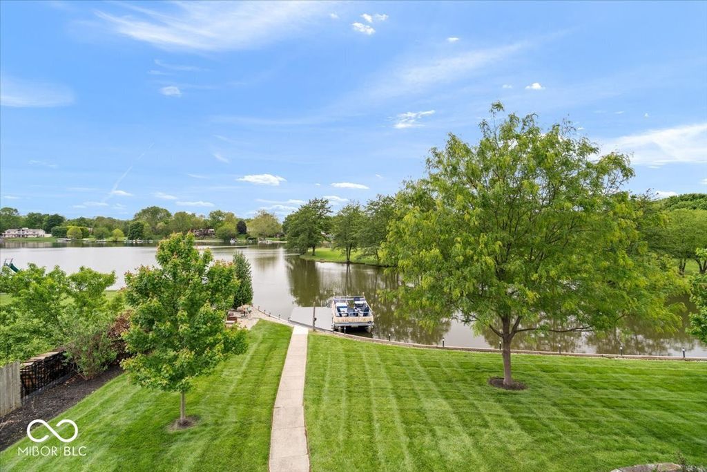 11416 E Lakeshore Drive, Carmel, IN 46033