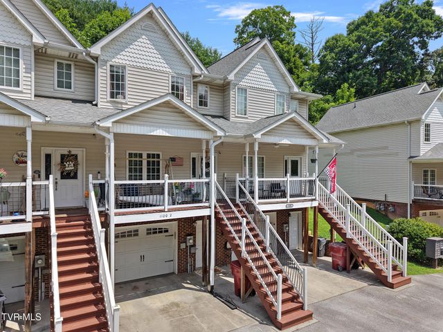 1100 Cherokee Road Apt 2, Johnson City, TN 37604