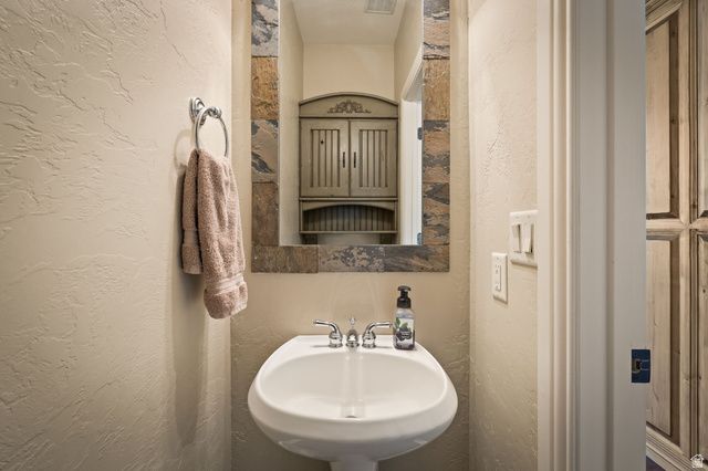 8558 CHOKECHERRY LN, Sundance, UT 84604