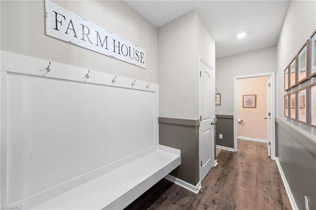 109 Sherwood Court, Advance, NC 27006