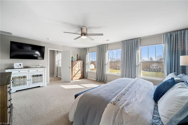 109 Sherwood Court, Advance, NC 27006