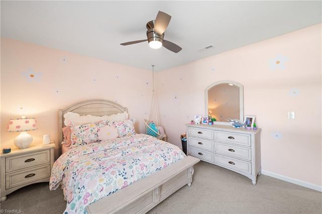 109 Sherwood Court, Advance, NC 27006