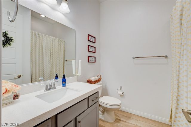 10250 Millholm Avenue, Las Vegas, NV 89166