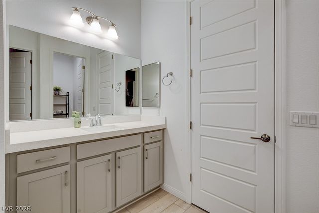 10250 Millholm Avenue, Las Vegas, NV 89166