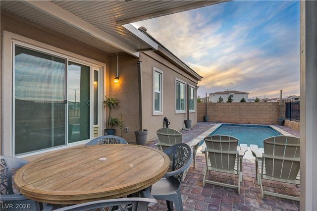 10250 Millholm Avenue, Las Vegas, NV 89166