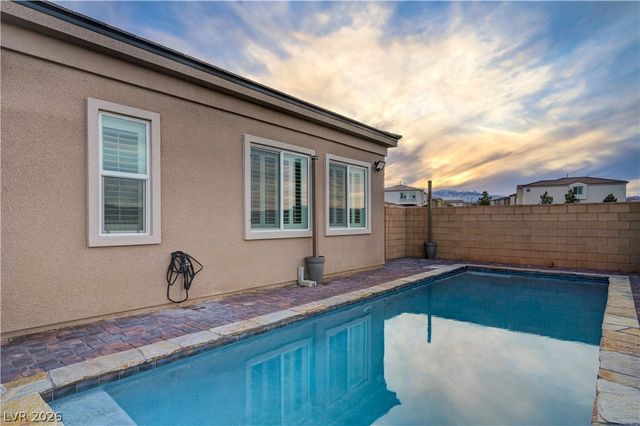 10250 Millholm Avenue, Las Vegas, NV 89166