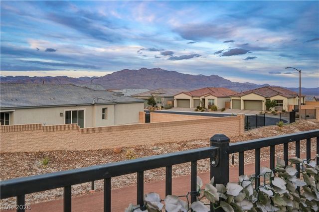 10250 Millholm Avenue, Las Vegas, NV 89166