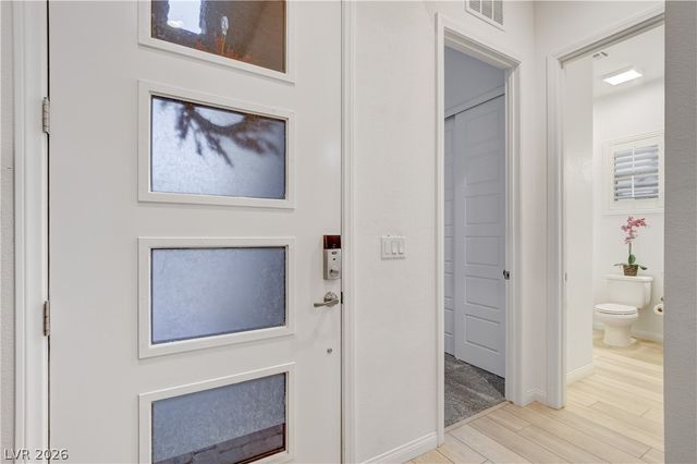 10250 Millholm Avenue, Las Vegas, NV 89166