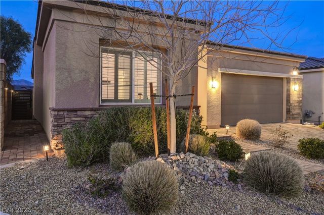 10250 Millholm Avenue, Las Vegas, NV 89166